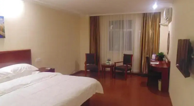Семейный номер Standard GreenTree Inn LangFang WenAn ZuoGeZhuang Government HuangDaoKou Express Hotel