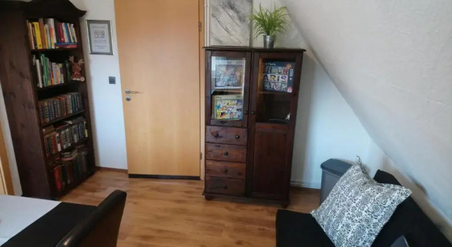 Private Zimmer bei der Weser-Ems-Halle, Забронировать Апартаменты/квартира Отели Ольденбурга с парковкой, рядом с Порт Ольденбурга, Парковка