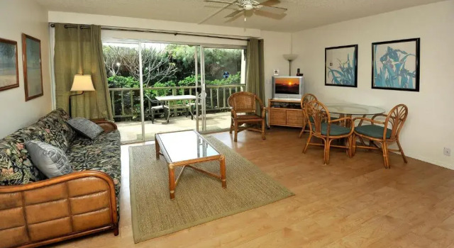 Апартаменты c 1 комнатой с видом на сад Kihei Kai Oceanfront Condos