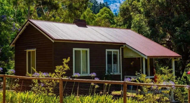 Коттедж c 1 комнатой с балконом и с красивым видом из окна Lewana Cottages