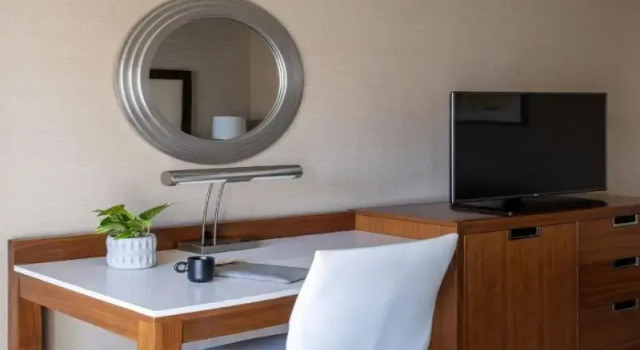 Двухместный номер Standard с балконом и с красивым видом из окна Crowne Plaza Phoenix - Chandler Golf Resort by IHG