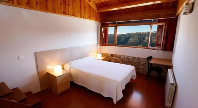 Hotel Restaurante Port dAger, Prenota Hotel Ager La Noguera