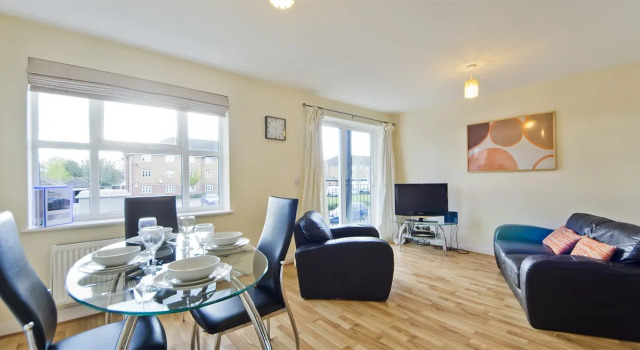 Woodgate Court Apartments, Забронировать Апартаменты/квартира Аксбридж Middlesex