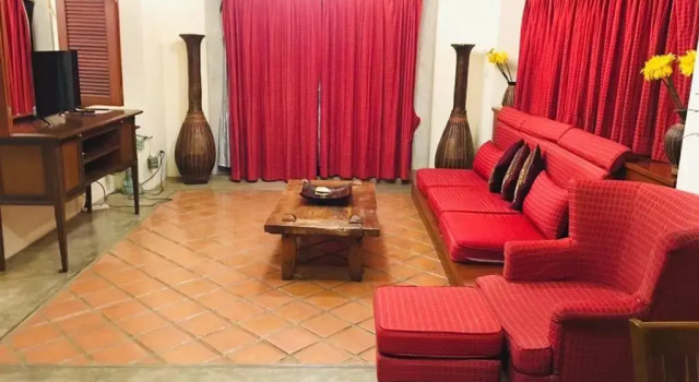 Полулюкс Nirvana Boutique Suites