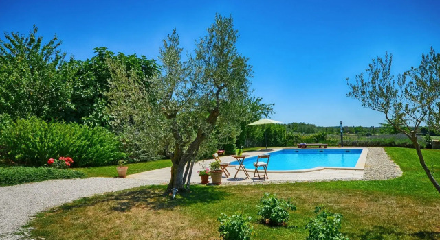 Spacious Villa in Kringa Croatia With Private Pool, Réserver Villa Cottages à Kringa, Cottage