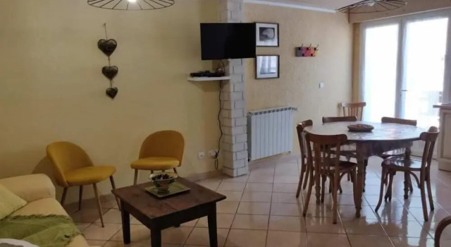 Апартаменты Comfort Location MarjoRI