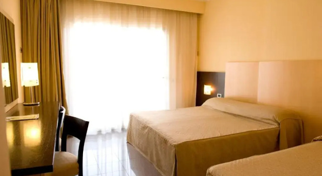 Трёхместный номер Albergo Mediterraneo