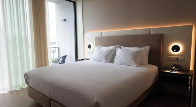 Двухместный номер Standard с балконом Oporto Fly Hotel