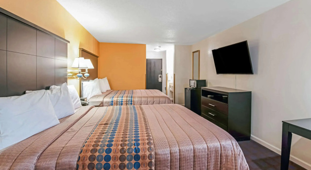 Standard Vierer Zimmer Rodeway Inn