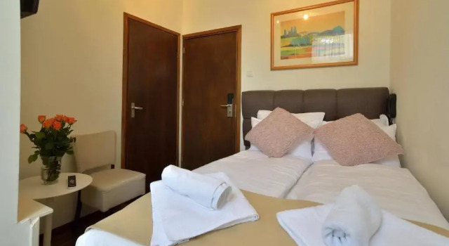 Двухместный номер Small Hotel La Belle Vue