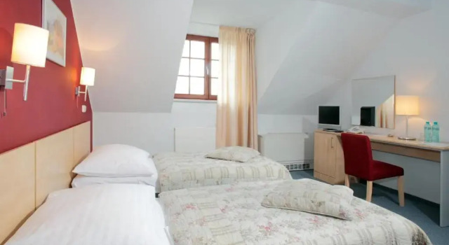 Апартаменты Дуплекс Hotel Chvalská Tvrz