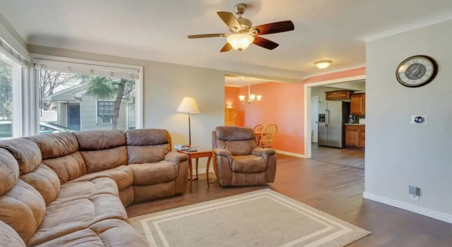 Pueblo House by Riverwalk, 2 Miles to Fairgrounds!, Buchen Sie Hotel Galaţi 