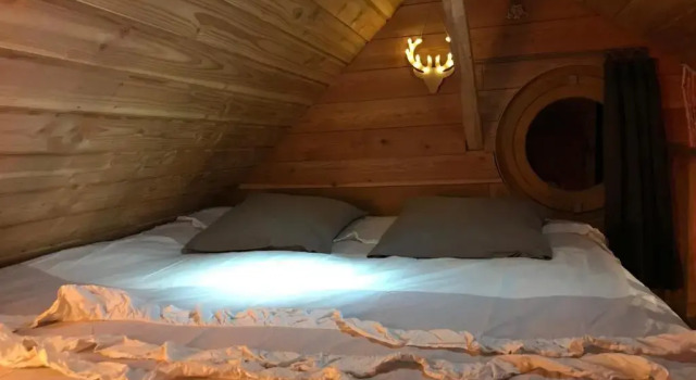 La Cabane aux Secrets - Au Milieu de Nulle Part, Réserver Hôtel Outines Marne
