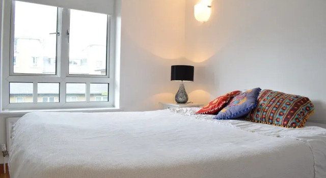 Modern 2 Bedroom Home In Maida Vale