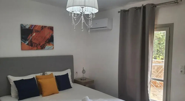 Elounda Ocean View Suites