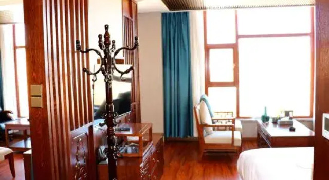 Люкс Deluxe Litang Luobrinka Hotel