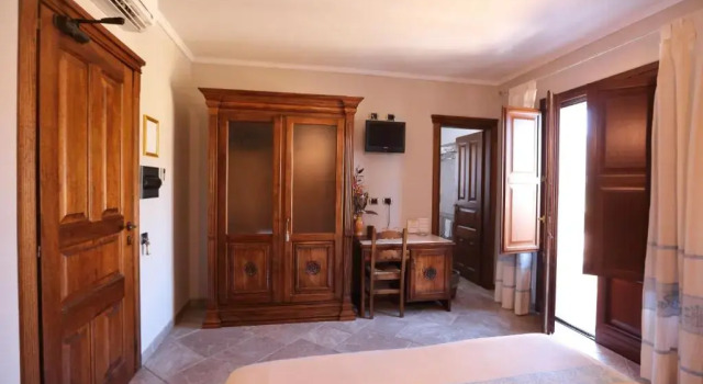 Номер Comfort Hotel Sa Suergia