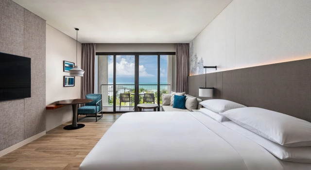 Двухместный номер Deluxe с балконом и с видом на океан Khao Lak Marriott Beach Resort & Spa