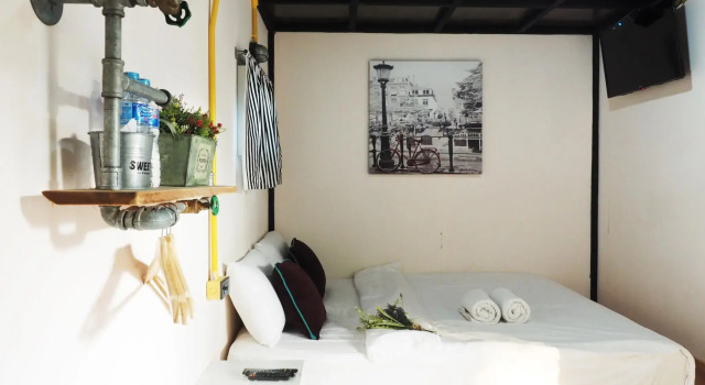 Sweet Box Bed and Breakfast