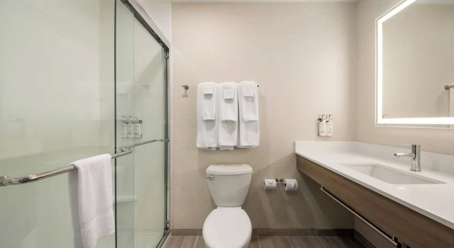 Двухместный номер Standard Holiday Inn Express Richmond by IHG