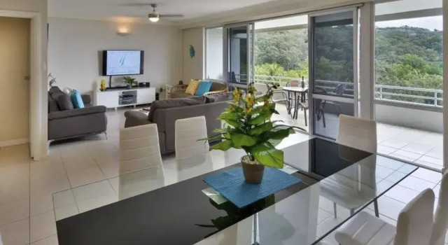 Апартаменты c 1 комнатой рядом с пляжем Poinciana Lodges - Ocean Views