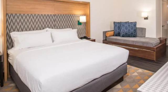 Номер Executive Holiday Inn Joplin by IHG