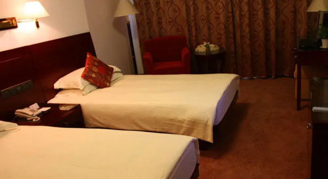 Hangzhou Huayuan Hotel