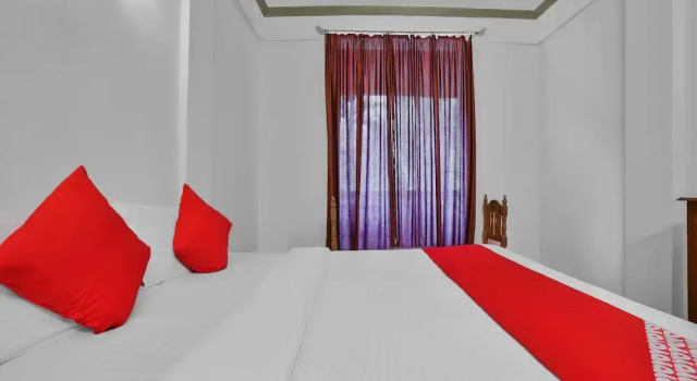 Oyo 22417 Pleasure Inn, Réserver Hôtel Morjim 