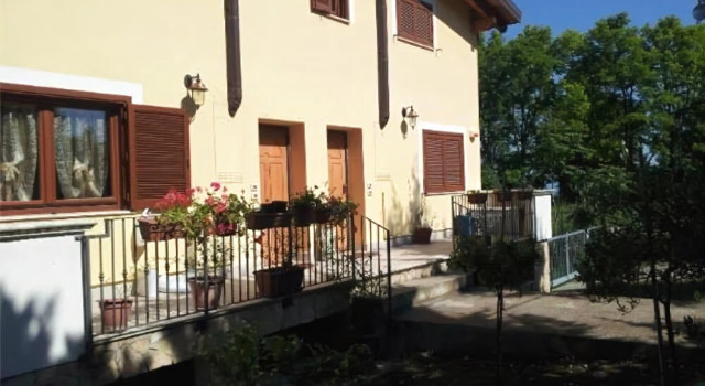 Villa Andrea B&B, Забронировать Отель «постель и завтрак» Пескара Побережье Абруццо