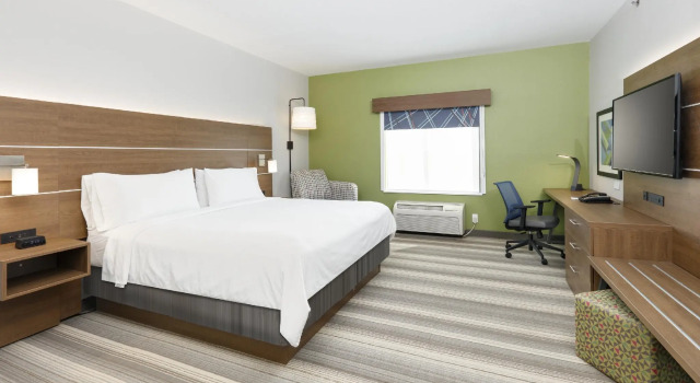 Двухместный номер Standard Holiday Inn Express & Suites - Denton North by IHG