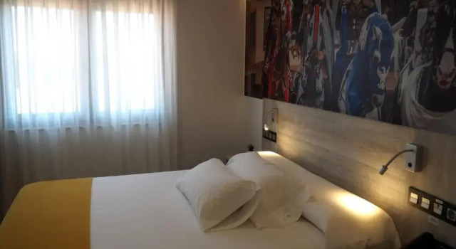 Двухместный номер Standard Hostal Don Suero de Quiñones