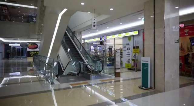The November Stay in Songdo Honestar