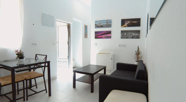 Apartamento Interior en Usera RU3, Book Apartment Usera Madrid