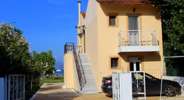 Sandy Beach Houses - Sea View, Забронировать Отель Отели периферии Ионических островов с парковкой, Парковка