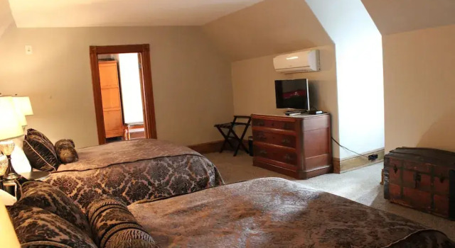 Люкс Grand The Gage Mansion B&B