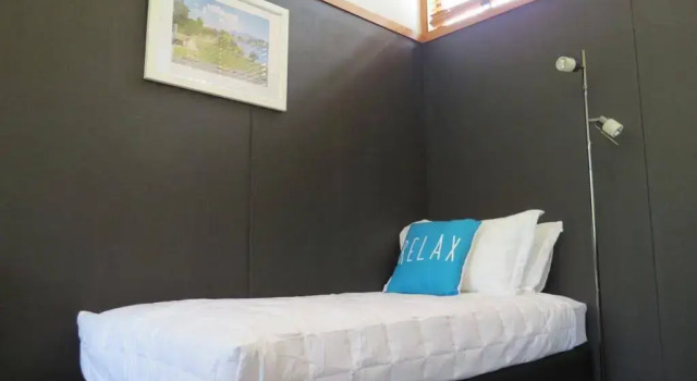 Awa Retreat, Buchen Sie Hotel Hamilton CBD 