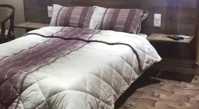 Standard Dreier Zimmer Hotel Ikram Oran