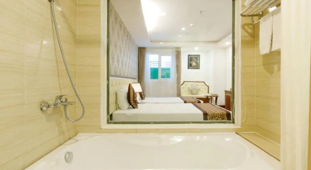 Двухместный номер Deluxe с видом на город Paris Luxury Hotel & Apartment Nha Trang