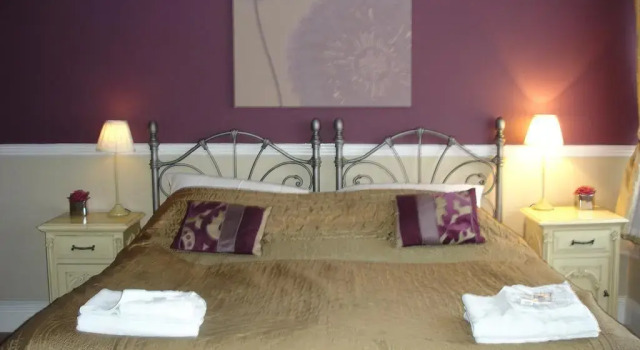 The Manor Hotel
