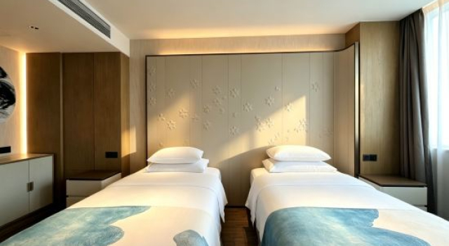 Люкс Executive Golden Shining New Century Grand Hotel Beihai