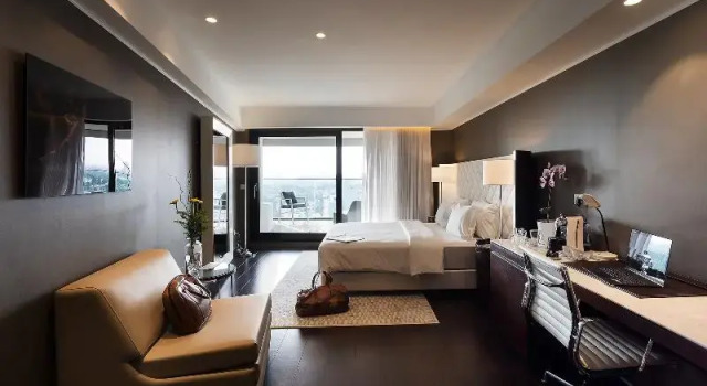 Одноместный номер Standard с балконом Daniel Herzliya Hotel