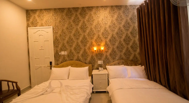 Двухместный номер Standard Hotel Royal