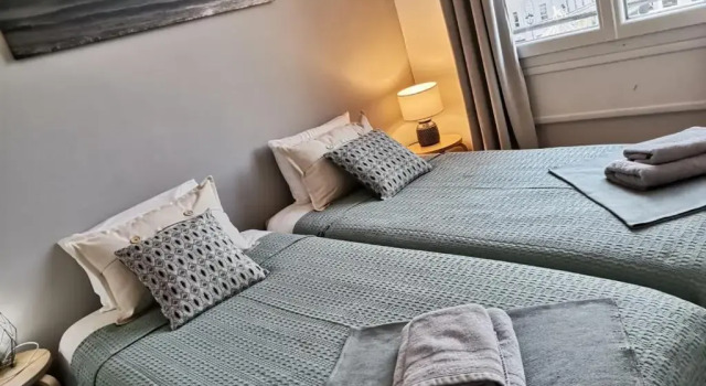 Апартаменты Appartement avec belle vue sur la place du Martroi