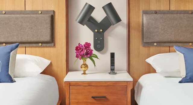 Номер Sable At Navy Pier Chicago, Curio Collection By Hilton