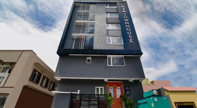 OYO Townhouse 238 Ulssor, Rezervovat Hotel Hotely v Bangalore s parkováním, Parkování