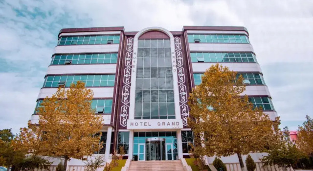 Grand Nakhchivan Hotel, Buchen Sie Hotel Nachitschewan Nakhichevan Autonomous Republic
