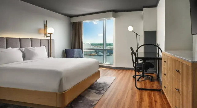 Номер Standard с видом на воду Renaissance Portsmouth-Norfolk Waterfront Hotel