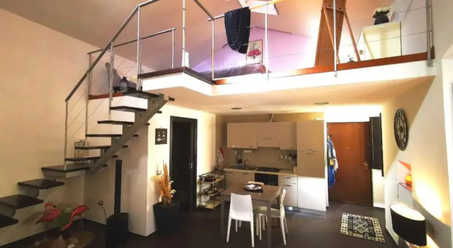 Апартаменты c 1 комнатой Home Holiday 304