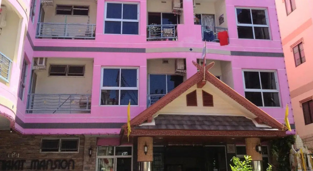 Номер Standard с балконом Rattakit Mansion