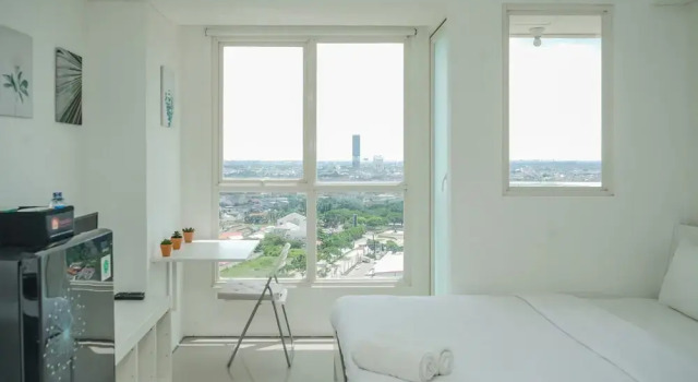 Great Studio at Silk Town Apartment Tower Alexandria, Book Apartment Hotels in South Tangerang with a Pool, Swimming Pool